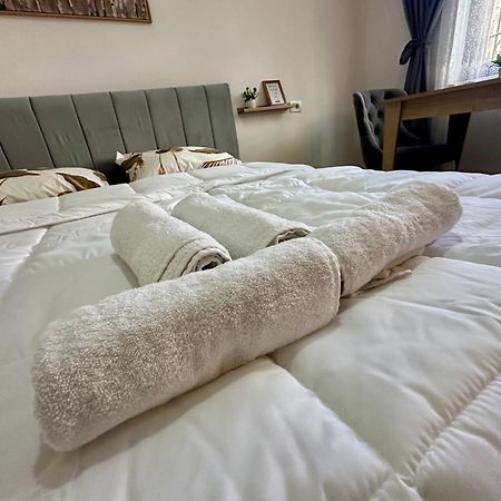 Krid Tirana Studio Flat Екстериор снимка